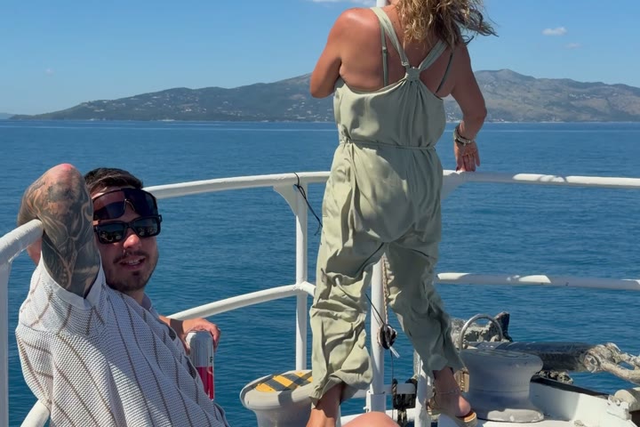 Boat trip to hidden beaches
