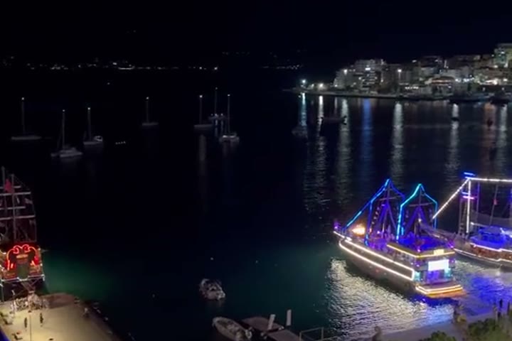 Nightlife and Evenings in Saranda